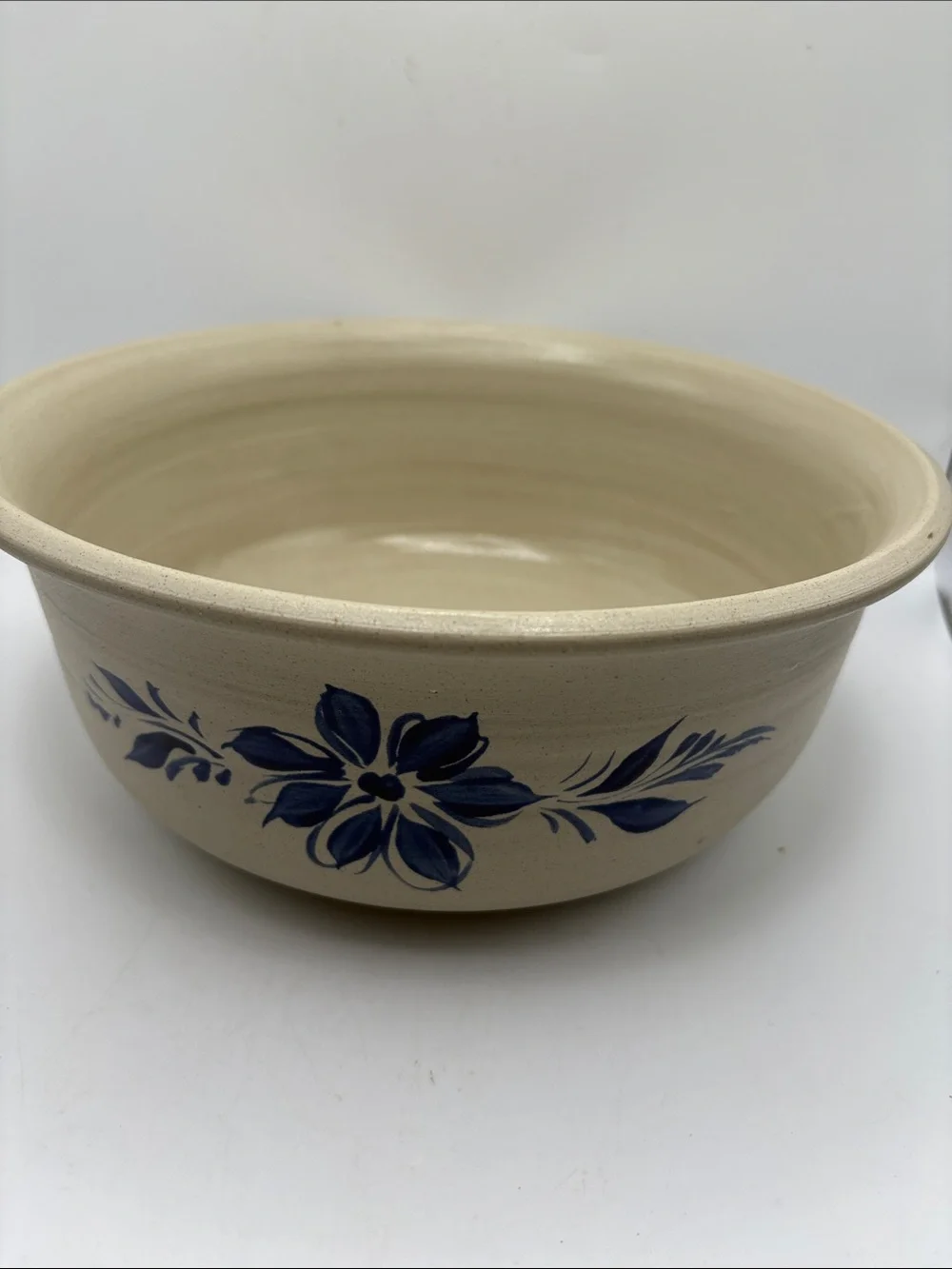 Williamsburg Pottery Rare Beautiful Bowl with Blue Floral Motif